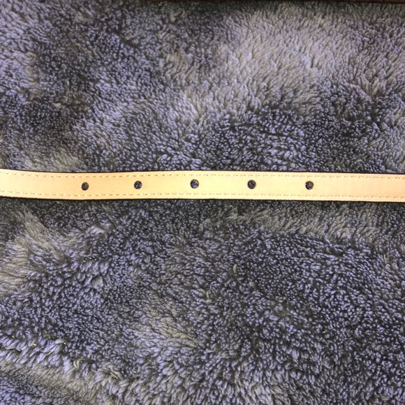 Michael Kors Signature Fanny Pack - Picture 11 of 13